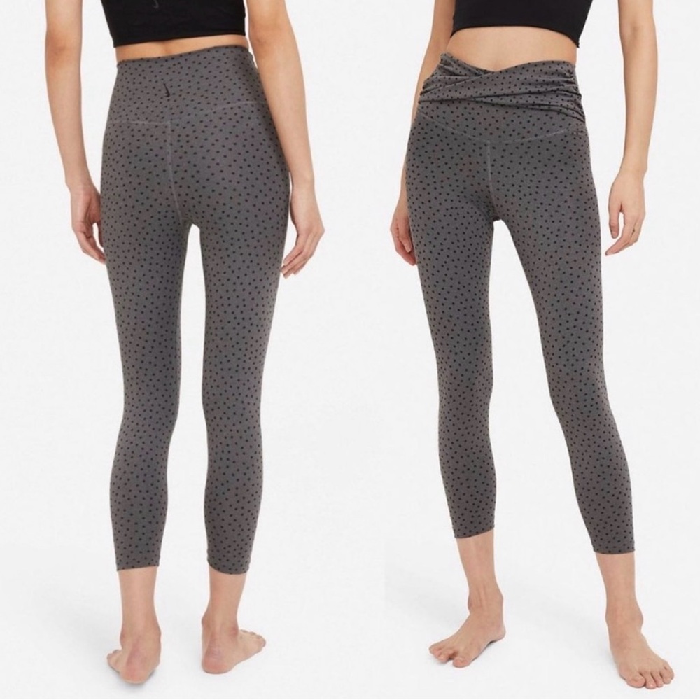 Nike Gray Polka Dot Yoga Leggings Size XS